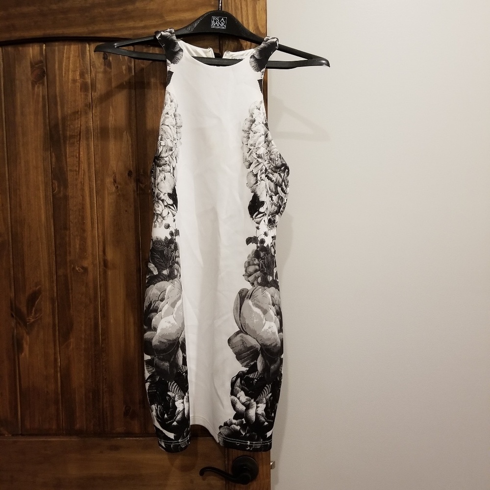 Bebe bodycon black and white floral dress